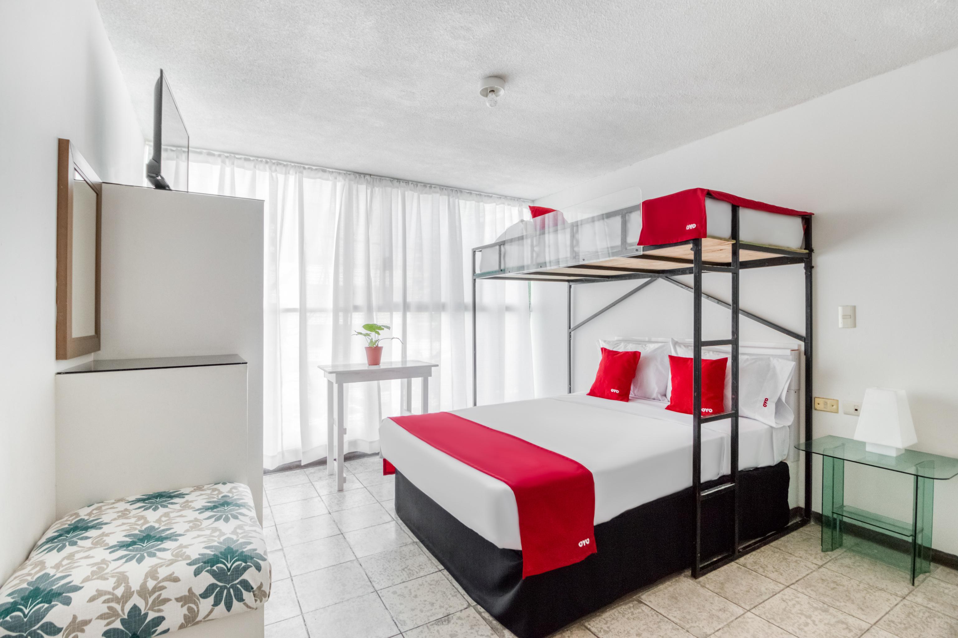 OYO Hotel Del Llanito, Aguascalientes Esterno foto